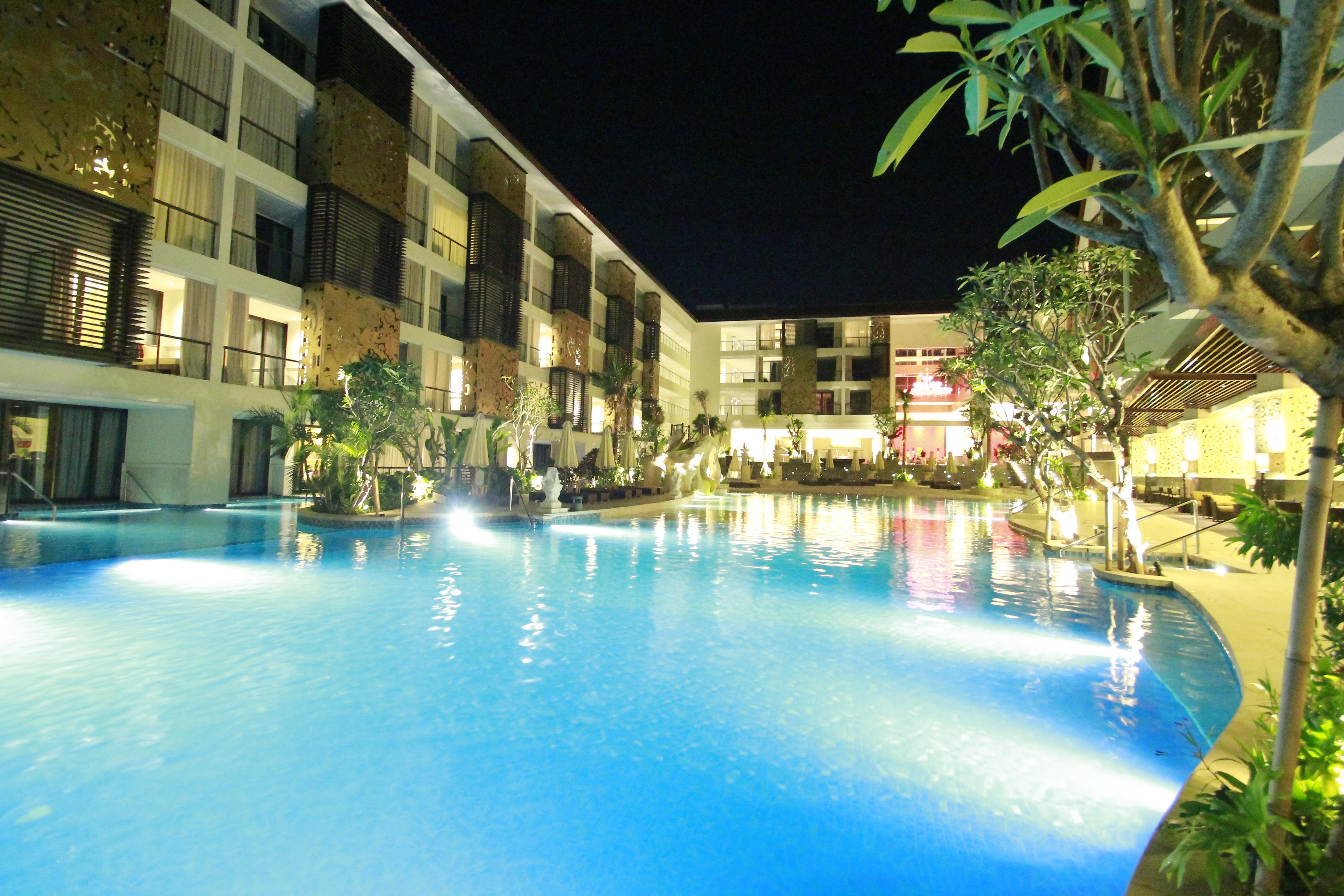 The Trans Resort Bali Seminyak Exterior foto